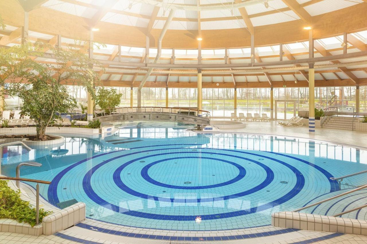 Gratis Nutzung Vom Ahoi Erlebnisbad Und Sauna In Sellin - Haus Inselwind Fewo Meerwellen Gross Zicker Exterior photo